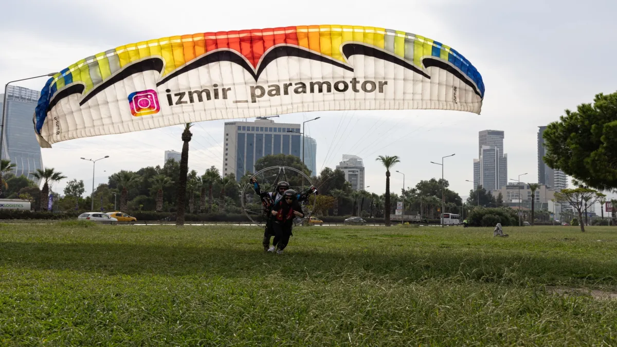 İzmir'de gökyüzüne çıkmak isteyenler için yeni bir fırsat