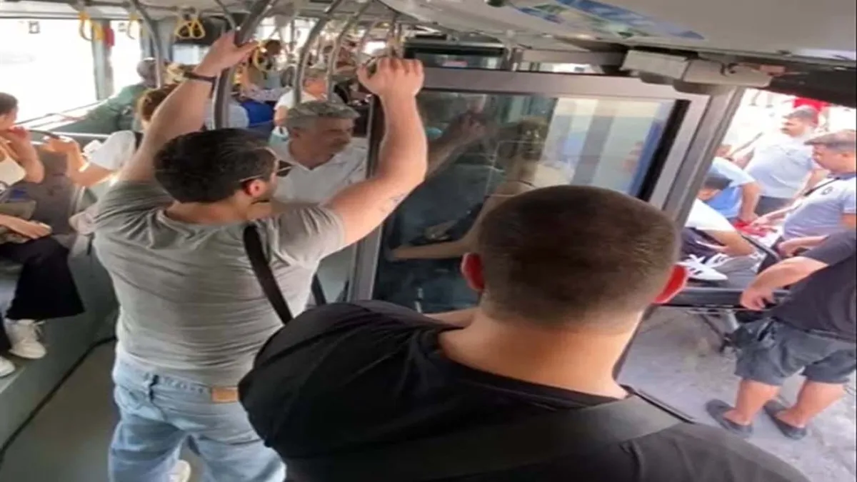 Şoför, otobüste rahatsızlanan yolcuyu hastaneye götürdü