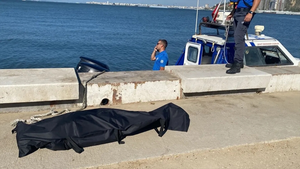 Bayraklı’da erkek cesedi bulundu
