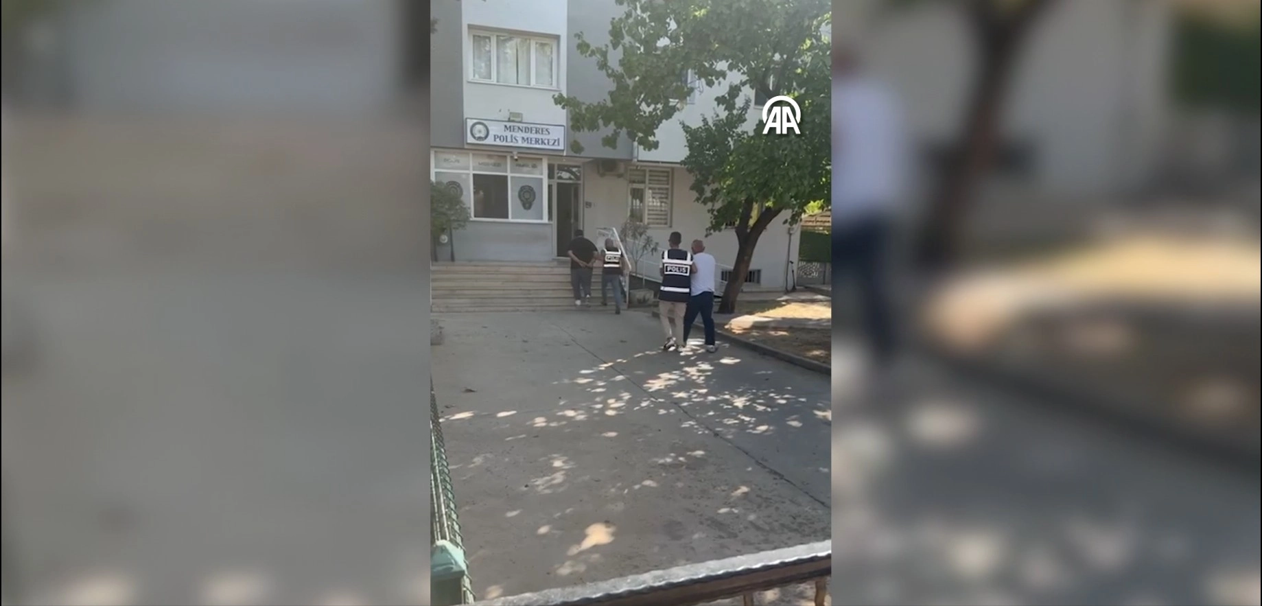 İzmir'de firari 2 hükümlü hobi bahçesinde yakalandı