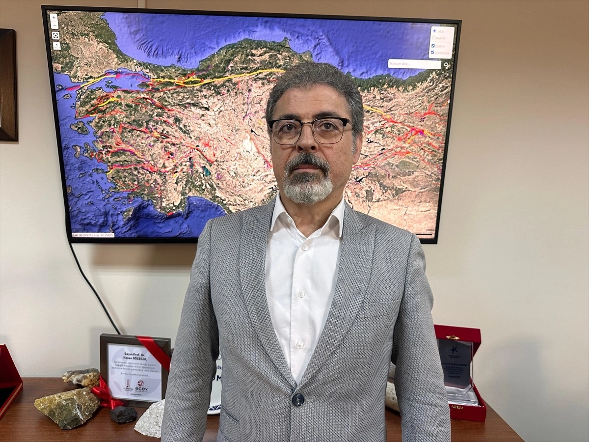 Hasan Sözbilir: Fayların deprem üretme zamanı geldi