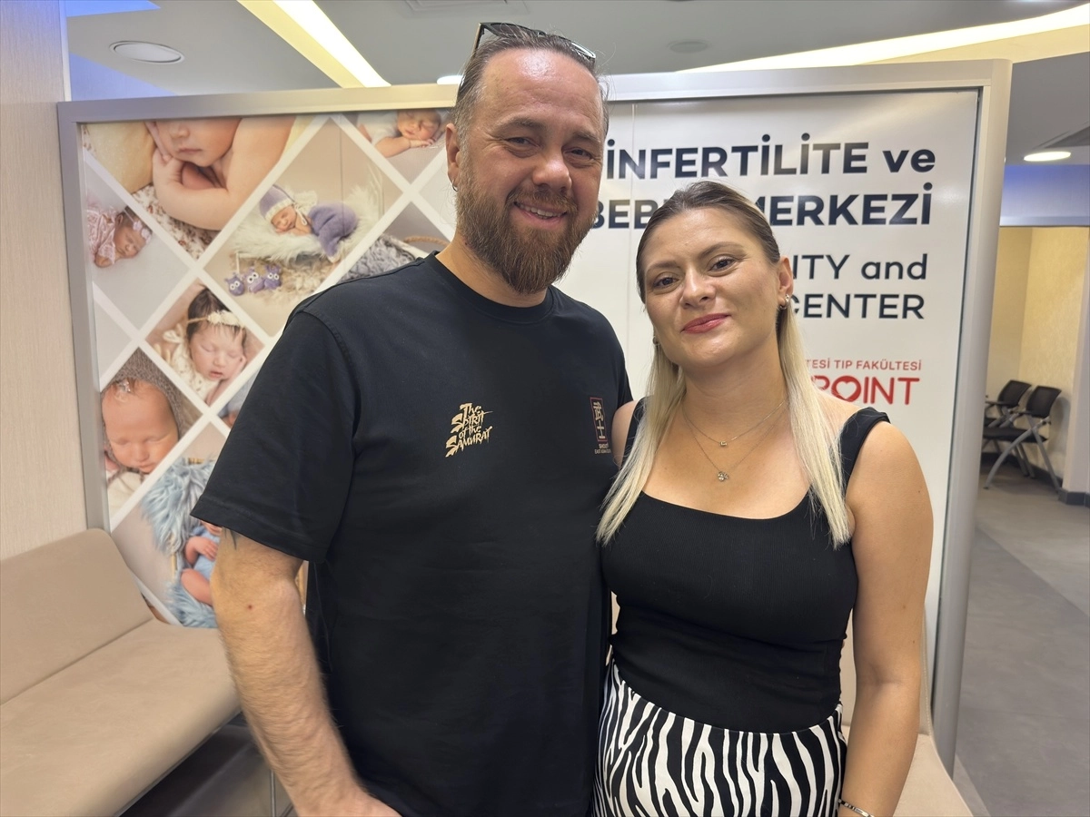 İzmir’de Tüp Bebek Tedavisi Başarısız Olan Kadın, Yapıştırıcı Yöntemiyle Anne Adayı Oldu