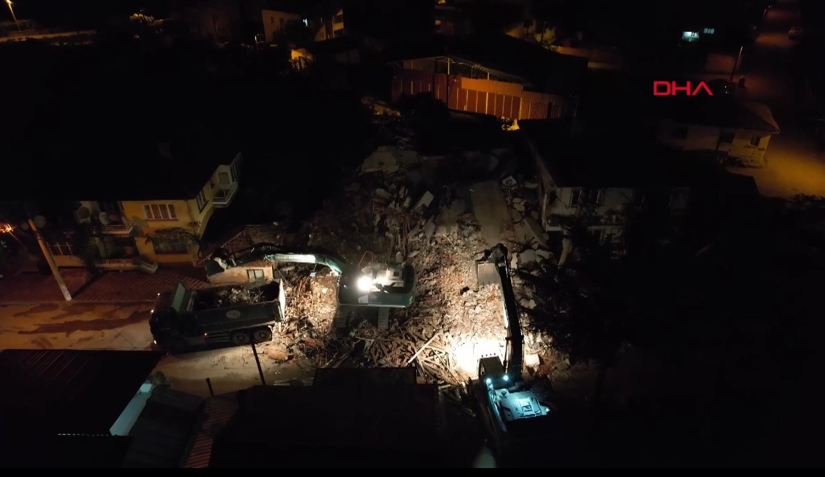 Prof. Dr. Sözbilir: Sıngırdı'daki son depremde ağır hasarlı binalar oluştu; boşaltılmalı