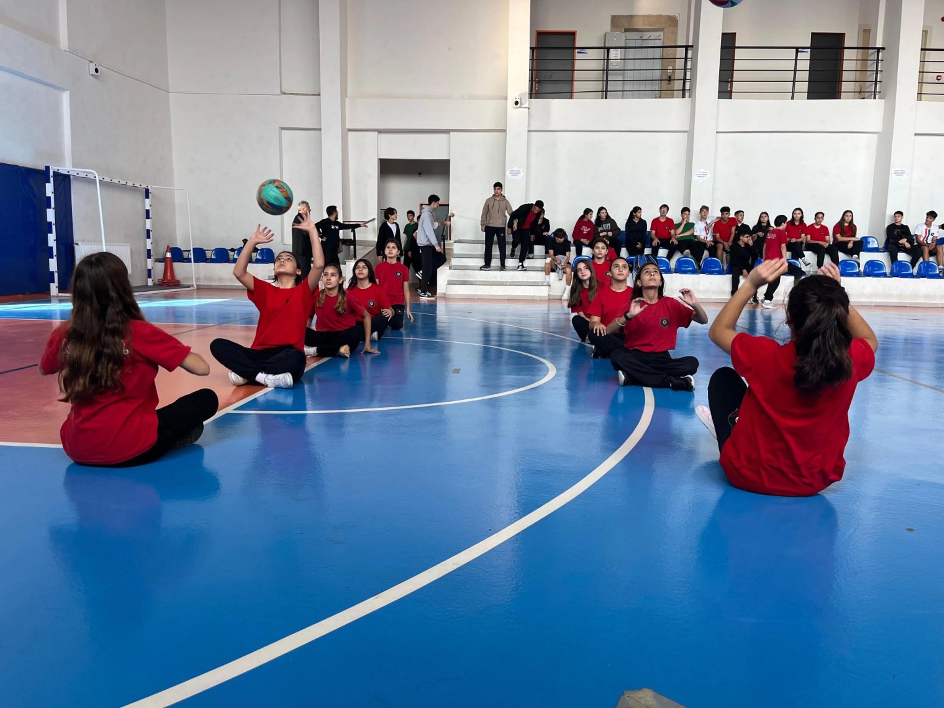 İzmir’de ilk: Spor ortaokulu geleceğin sporcularını yetiştiriyor