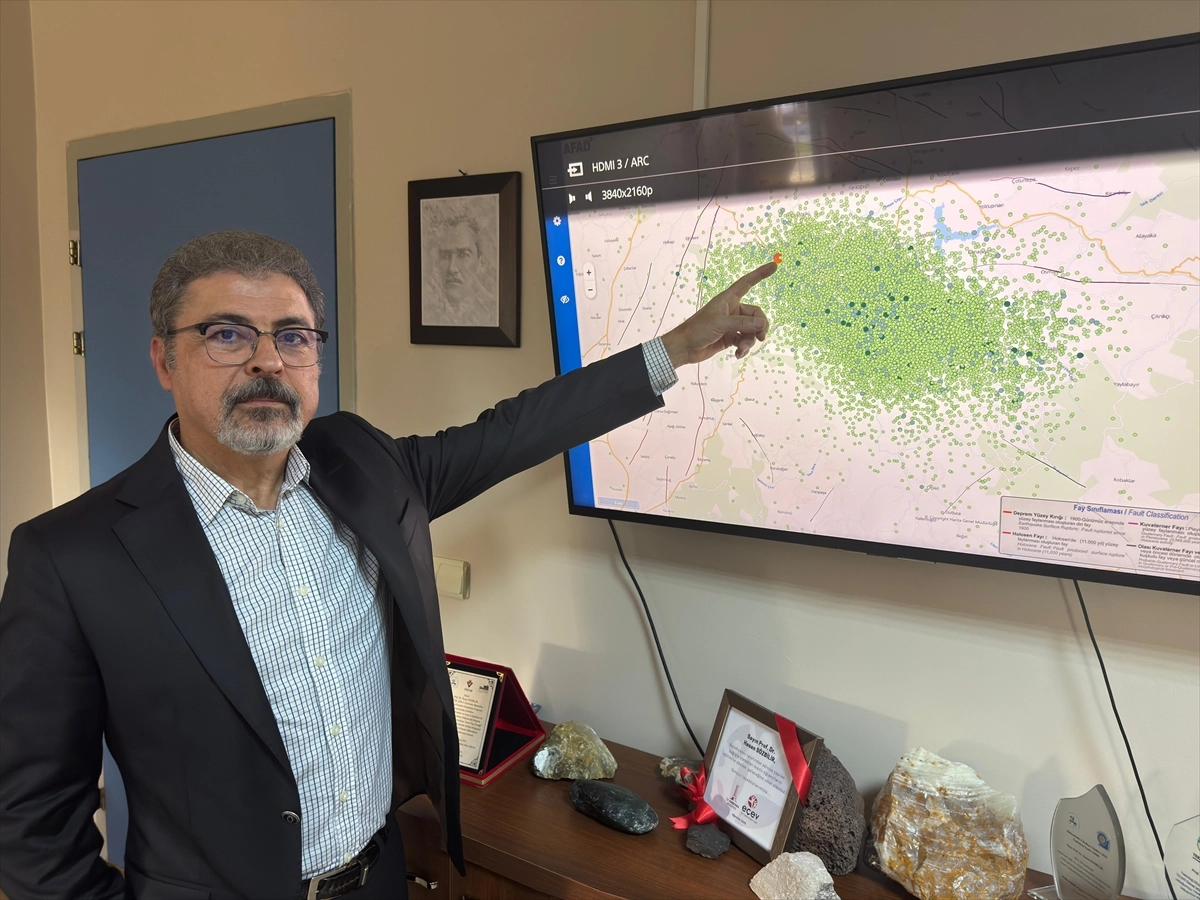 Sındırgı’daki depremlerin stres analizi sürüyor