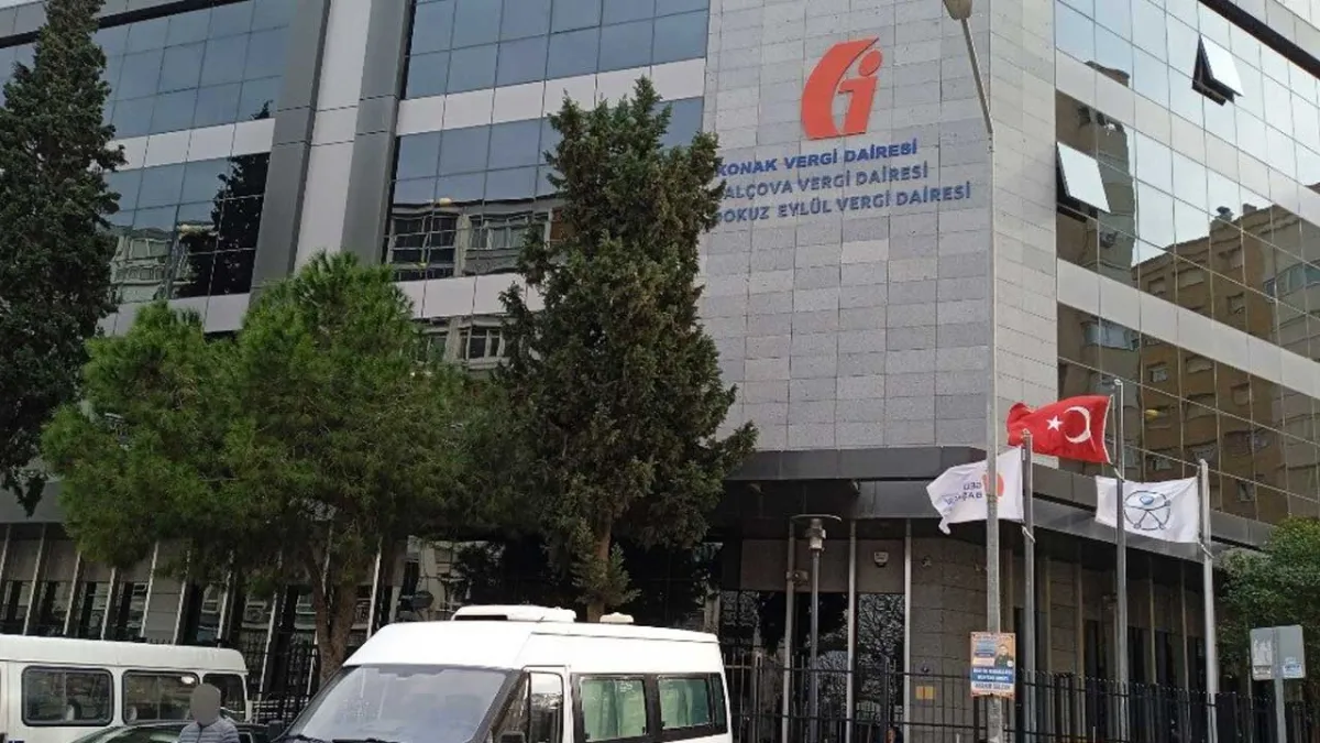 Dokuz Eylül Vergi Dairesi Müdürlüğü