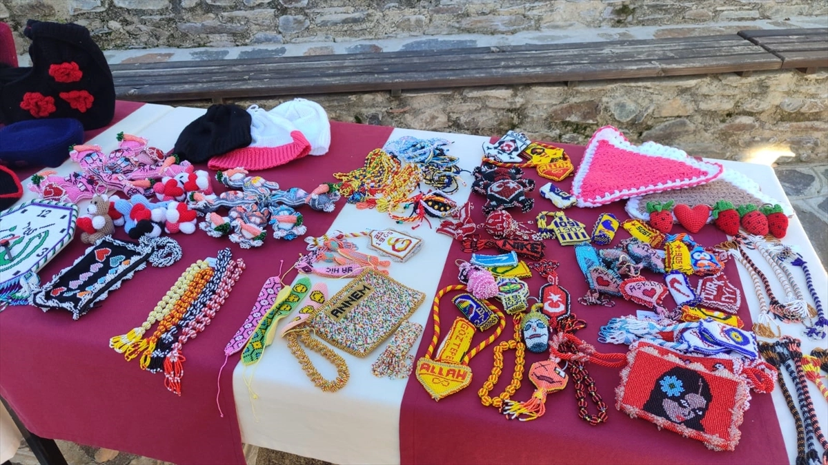 Ödemiş'te tutuklu ve hükümlülerin yaptığı ürünler sergilendi