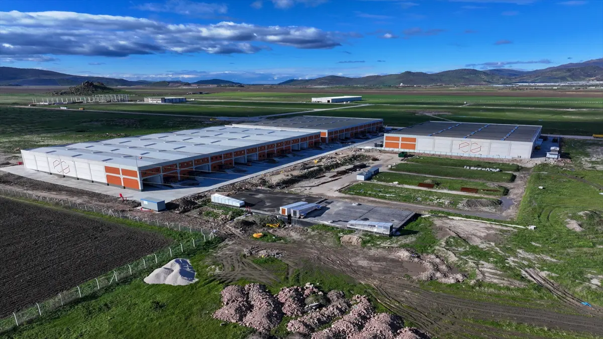 İzmir'in yeni serbest bölgesinden ilk yılda 12,5 milyon dolarlık ihracat