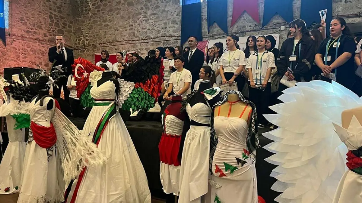 Öğrenciler Filistin'i kumaşla anlattı