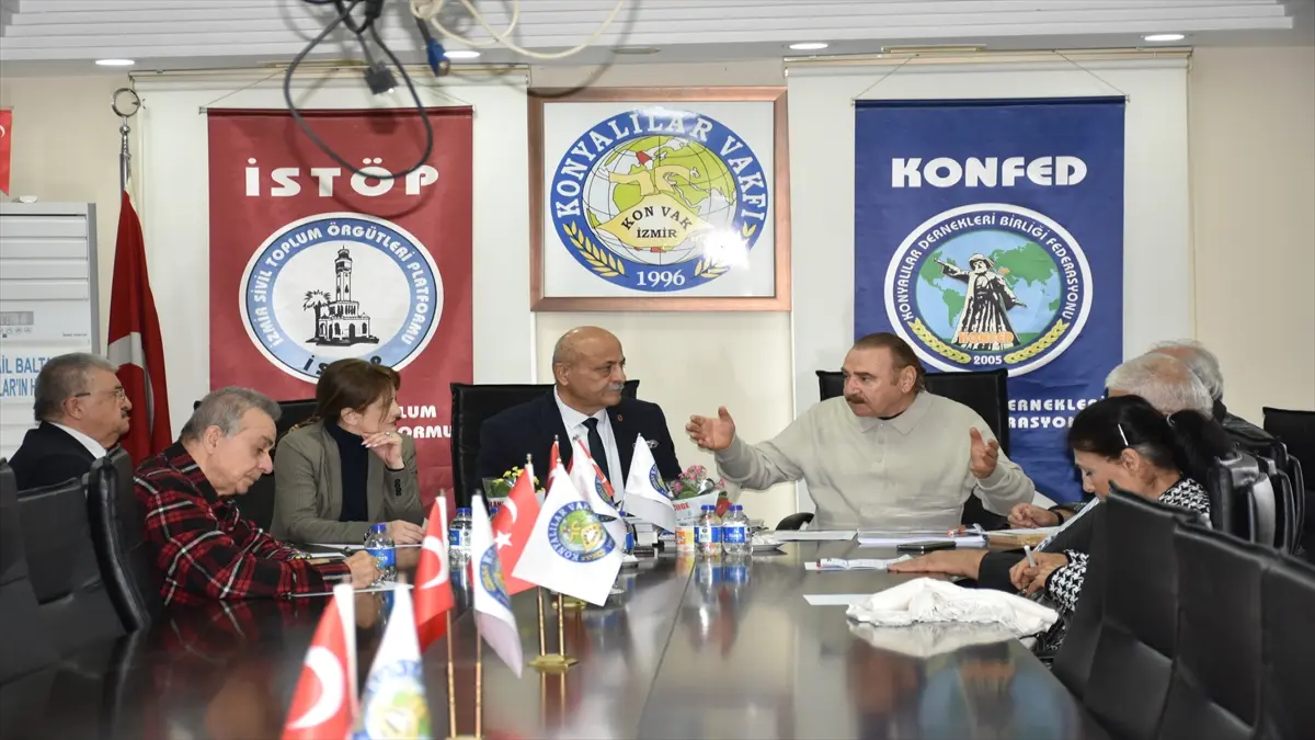 İzmir Sivil Toplum Örgütleri Platformu'ndan körfezin temizliği için rapor