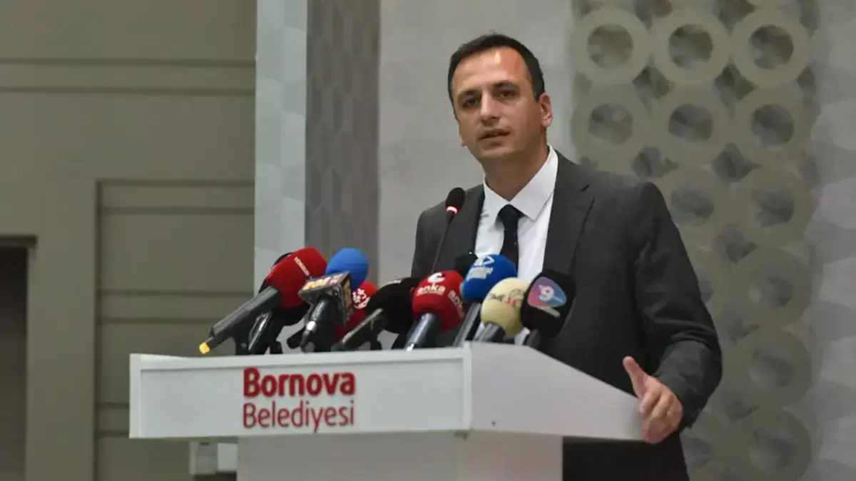 Bornova Belediye Başkanı Ömer Ekşi gözaltına alındı