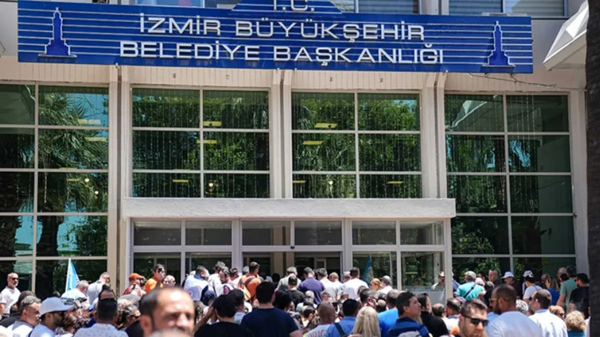 İzmir Büyükşehir Belediyesi Bilgi İşlem Dairesi Başkanlığı İlanı