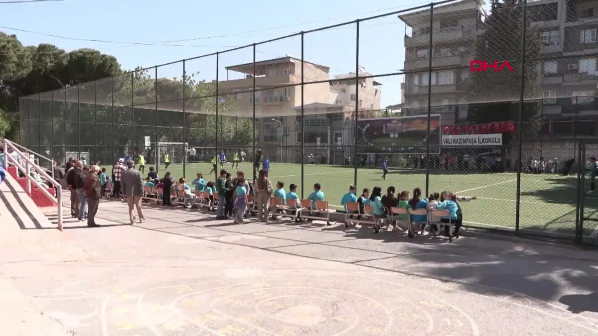 Spora yönlendirilen ilkokul öğrencileri futbol turnuvası heyecanı yaşadı