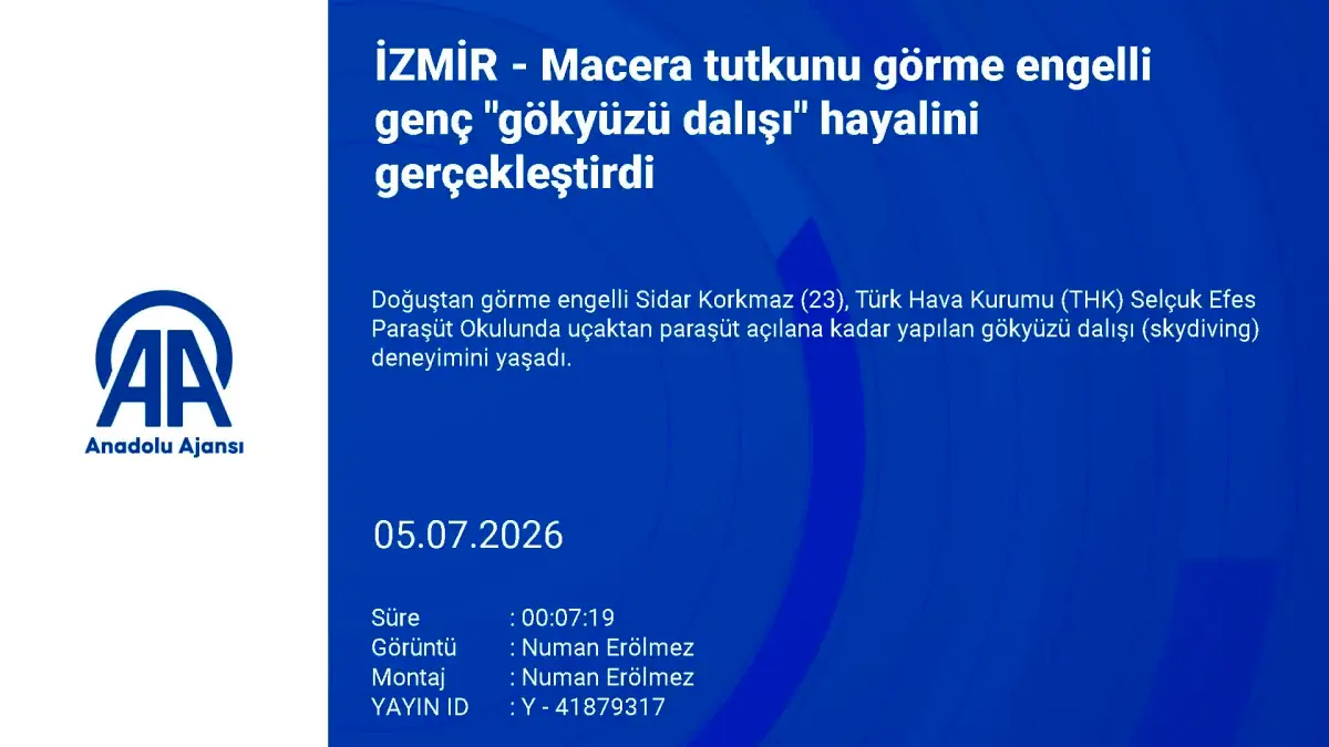 Görme engelli genç gökyüzü dalışı