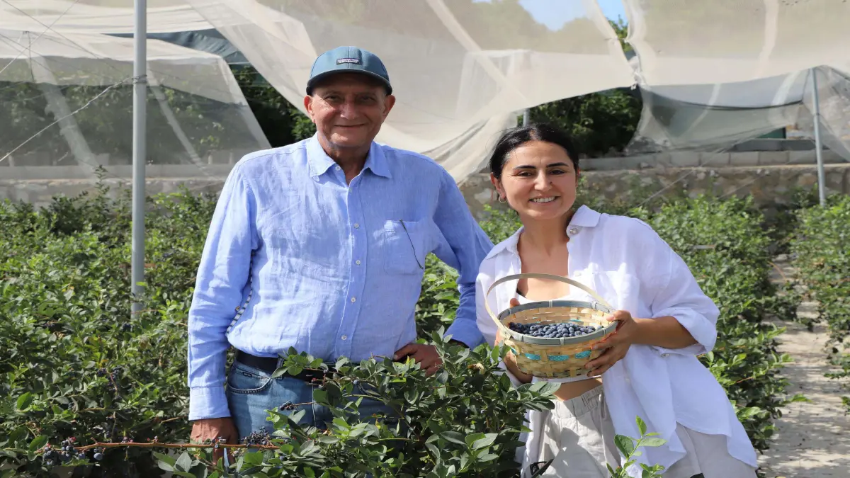 Kurumsal kariyerlerini bırakıp İzmir'de çiftlik kurdular