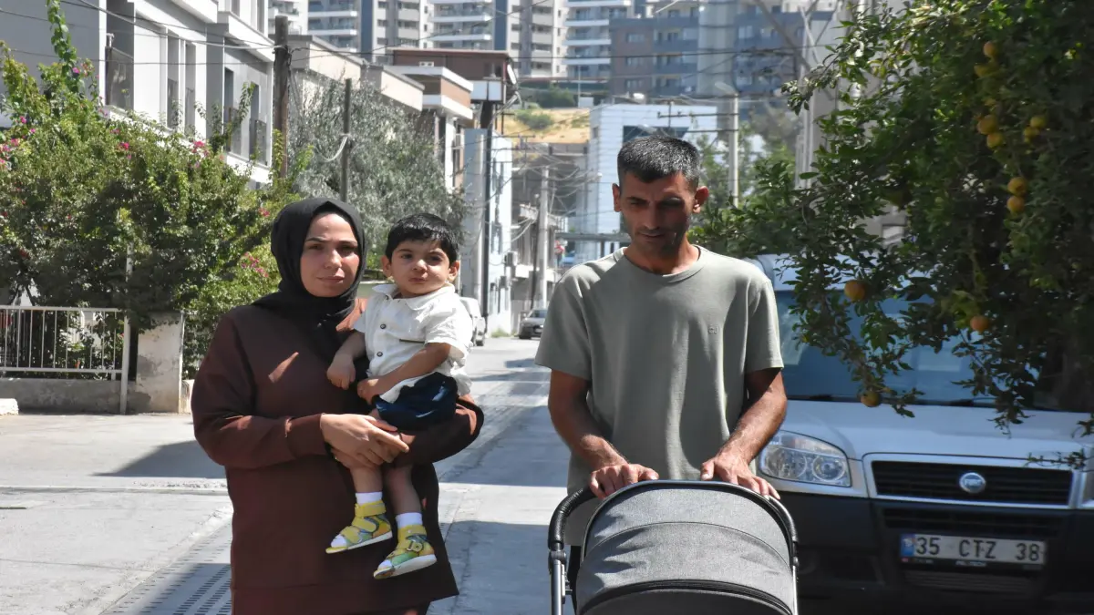 SMA hastası Demir Efe'nin ilk ayakkabıları ortez oldu